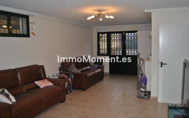 Resale - Detached villa - Orihuela Costa