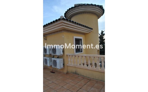 Resale - Detached villa - Orihuela Costa