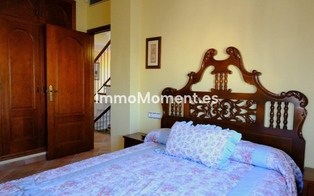 Reventa - Villa independiente - Orihuela - Orihuela Centro