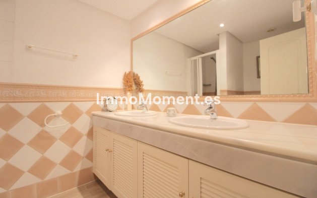 Wiederverkauf - Wohnung - Marbella - Bahía de Marbella