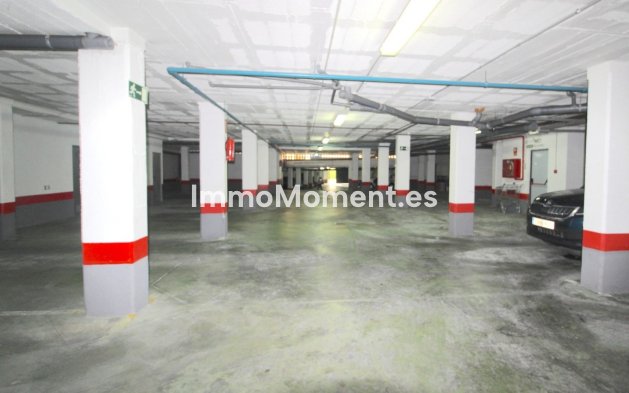 Wiederverkauf - Wohnung - Marbella - Bahía de Marbella