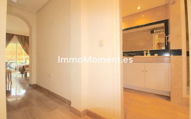 Wiederverkauf - Wohnung - Marbella - Bahía de Marbella