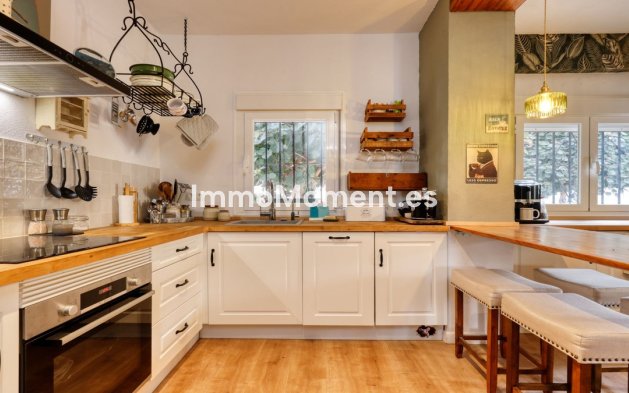 Wiederverkauf - Wohnung - Estepona  - Estepona Centro