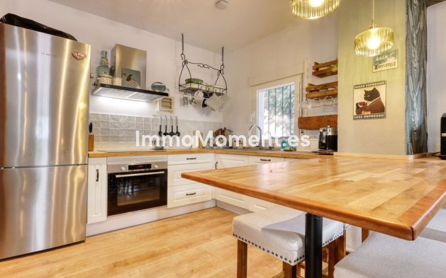 Wiederverkauf - Wohnung - Estepona  - Estepona Centro