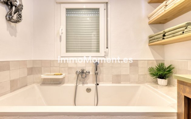 Wiederverkauf - Wohnung - Estepona  - Estepona Centro