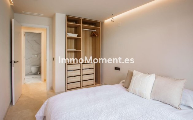 Resale - Apartment - Benahavís - La Quinta
