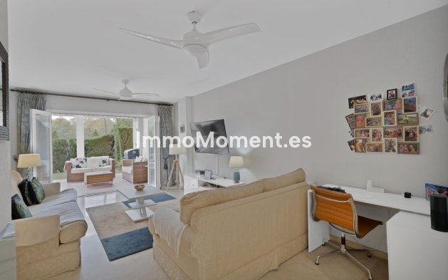 Wiederverkauf - Wohnung - Estepona  - Estepona Centro