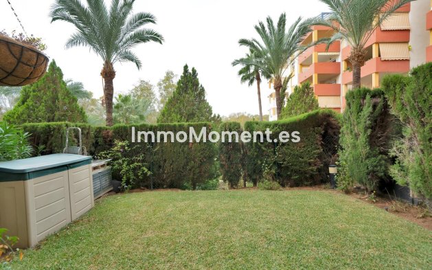 Wiederverkauf - Wohnung - Estepona  - Estepona Centro