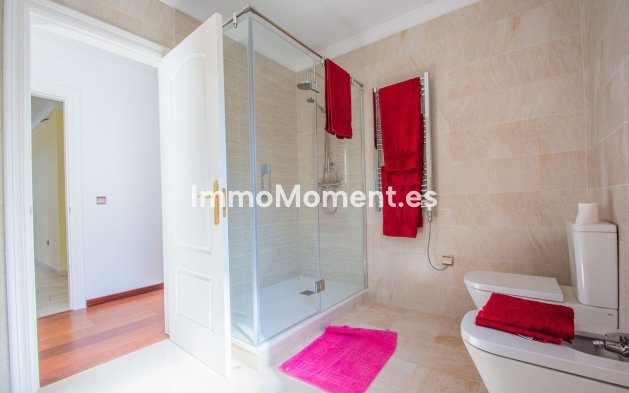 Resale - Detached villa - Mijas - La Cala Golf