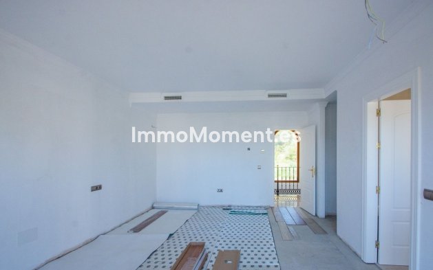 Resale - Detached villa - Mijas - La Cala Golf