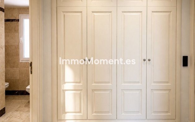 Resale - Apartment - Marbella - Sierra Blanca