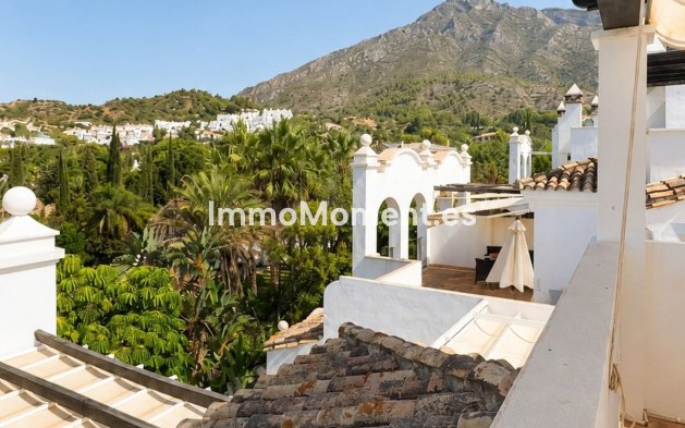 Resale - Apartment - Marbella - Sierra Blanca