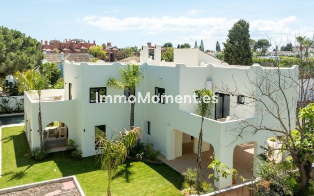 Resale - Detached villa - Marbella - Guadalmina Baja