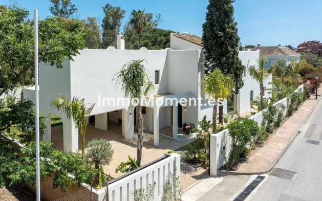 Resale - Detached villa - Marbella - Guadalmina Baja