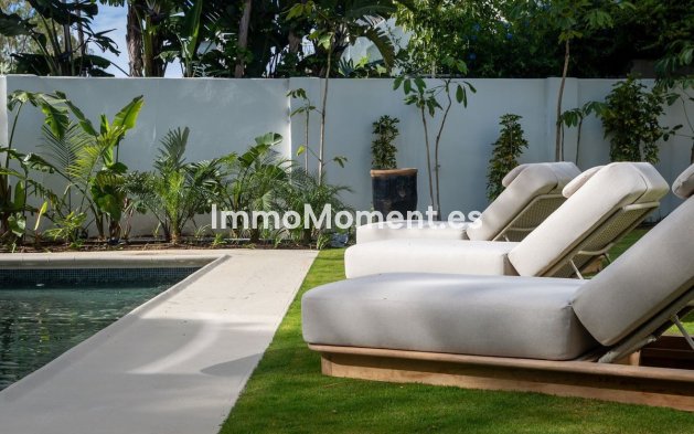 Resale - Detached villa - Marbella - Guadalmina Baja