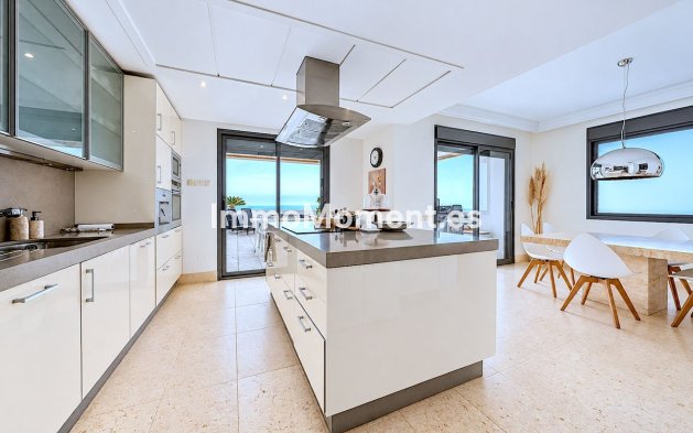 Reventa - Apartamento - Marbella - Altos de los Monteros