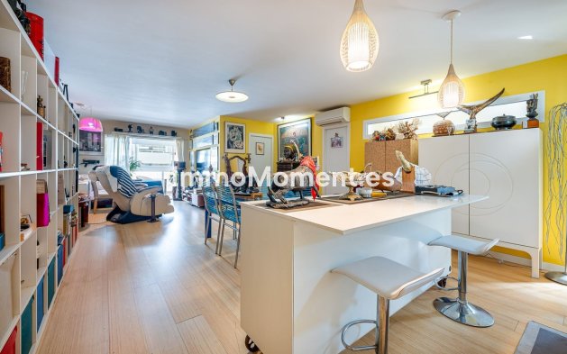 Resale - Apartment - Fuengirola - Fuengirola Centro