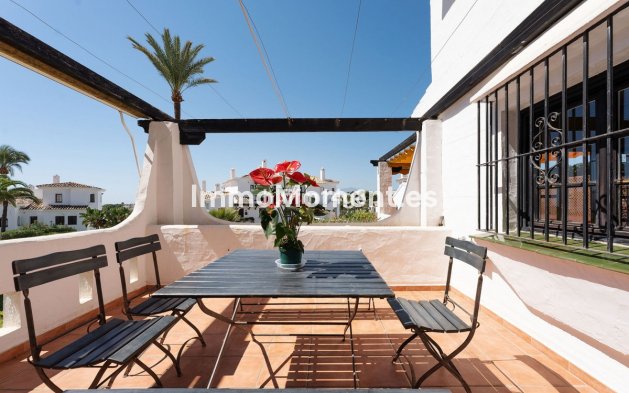 Reventa - Apartamento - Marbella - Nueva Andalucía