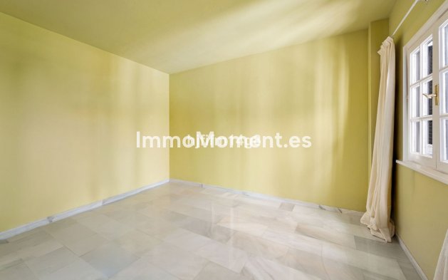 Reventa - Apartamento - Marbella - Nueva Andalucía