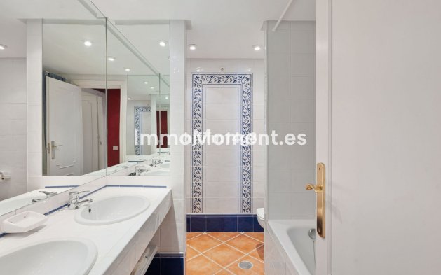 Reventa - Apartamento - Marbella - Nueva Andalucía