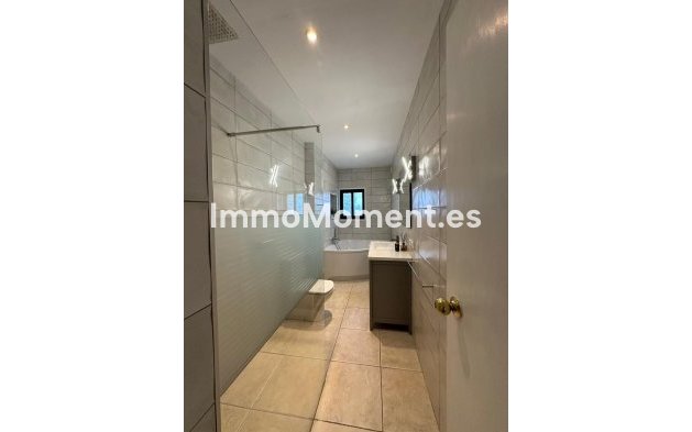 Resale - Detached villa - Mijas Costa - La Cala de Mijas