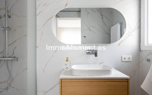 Bestaande woning - Rijtjeshuis - Estepona  - Estepona Centro