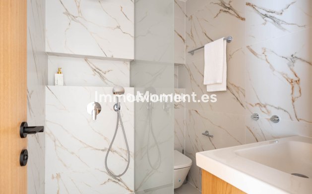 Bestaande woning - Rijtjeshuis - Estepona  - Estepona Centro