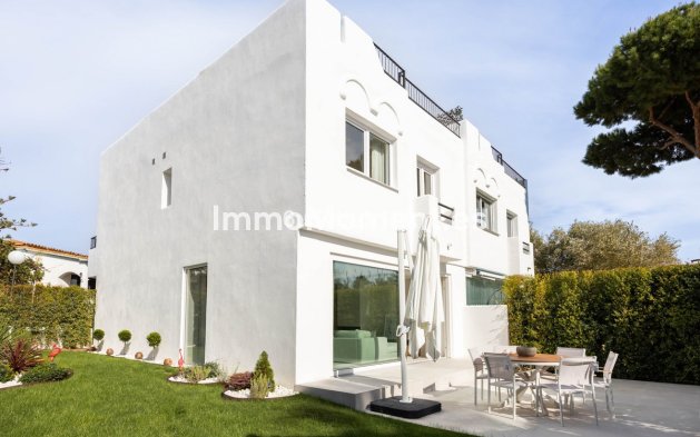 Bestaande woning - Rijtjeshuis - Estepona  - Estepona Centro