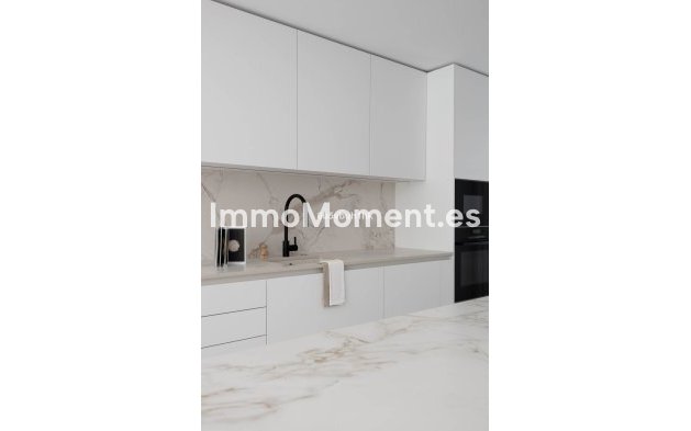 Bestaande woning - Rijtjeshuis - Estepona  - Estepona Centro