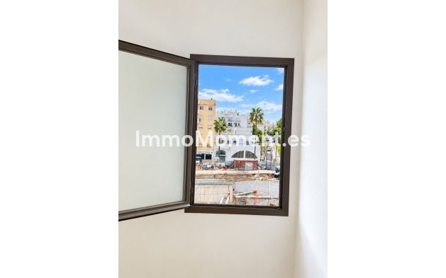 Revente - Appartement - Estepona  - Estepona Centro