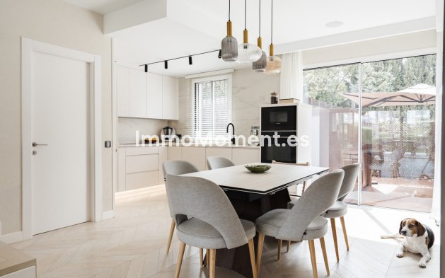 Resale - Townhouse - Benahavís - Benahavís Centro