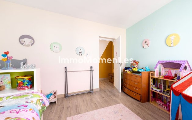 Bestaande woning - Rijtjeshuis - Binnenland  - Alhaurín el Grande Centro