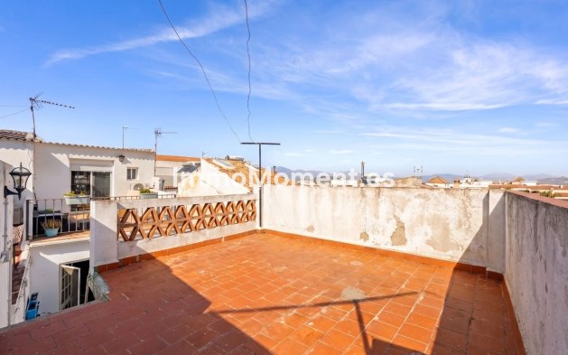 Bestaande woning - Rijtjeshuis - Binnenland  - Alhaurín el Grande Centro