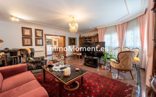 Resale - Detached villa - Fuengirola - Fuengirola Centro