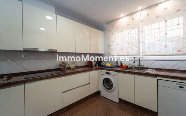 Resale - Detached villa - Fuengirola - Fuengirola Centro
