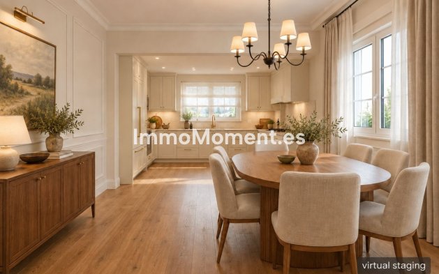 Resale - Detached villa - Fuengirola - Fuengirola Centro