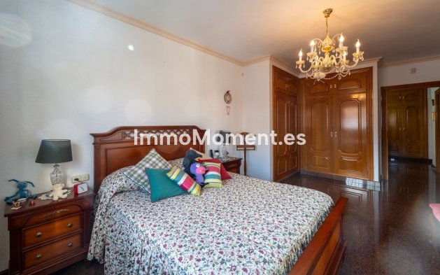 Resale - Detached villa - Fuengirola - Fuengirola Centro