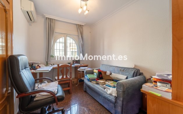 Resale - Detached villa - Fuengirola - Fuengirola Centro
