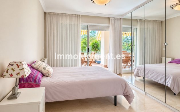 Wiederverkauf - Wohnung - Marbella - Guadalmina Alta