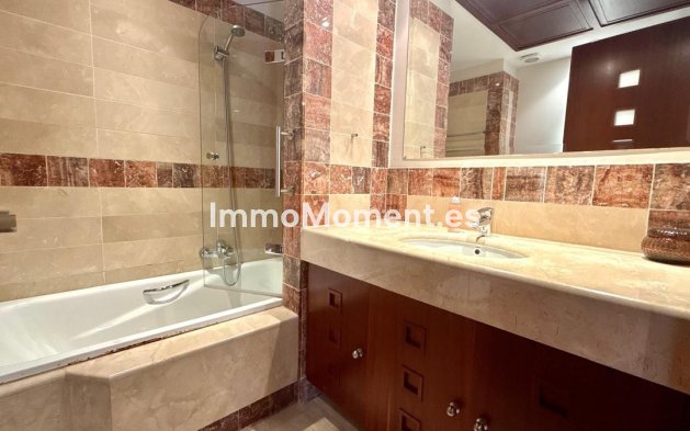 Resale - Detached villa - Mijas - La Cala Golf