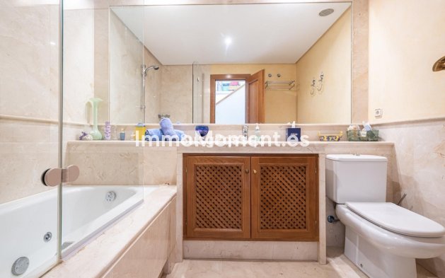 Resale - Detached villa - Estepona - Costalita