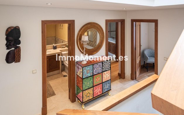 Resale - Detached villa - Estepona - Costalita