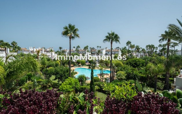 Resale - Detached villa - Estepona - Costalita