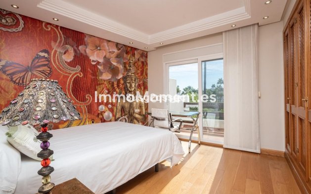 Resale - Detached villa - Estepona - Costalita