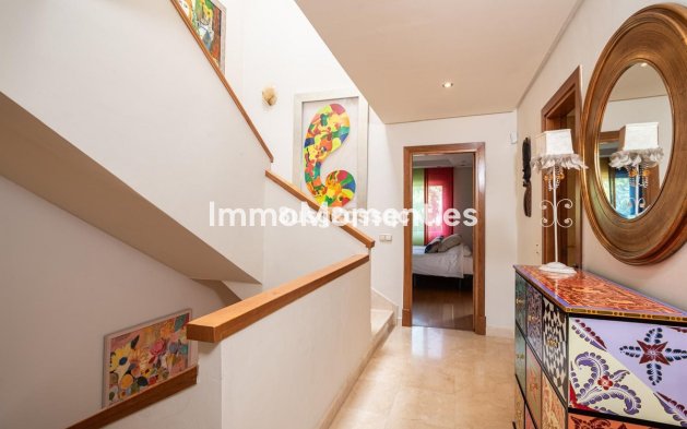 Resale - Detached villa - Estepona - Costalita