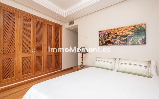Resale - Detached villa - Estepona - Costalita