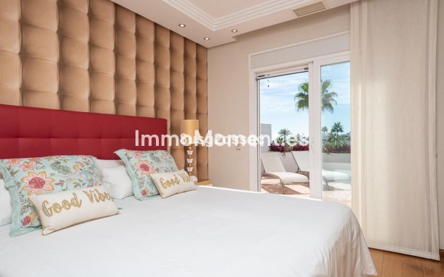 Resale - Detached villa - Estepona - Costalita