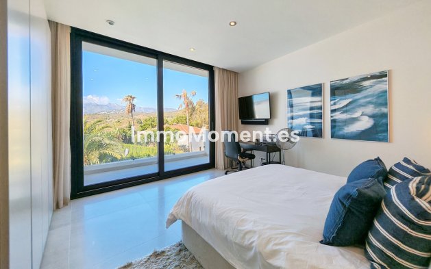 Wiederverkauf - Freistehende Villa - Marbella - El Rosario
