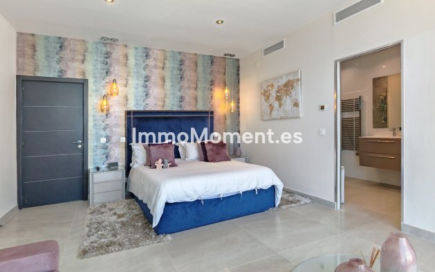 Wiederverkauf - Freistehende Villa - Marbella - El Rosario