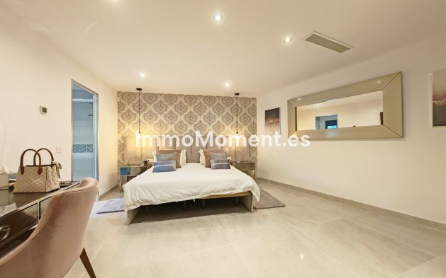 Wiederverkauf - Freistehende Villa - Marbella - El Rosario